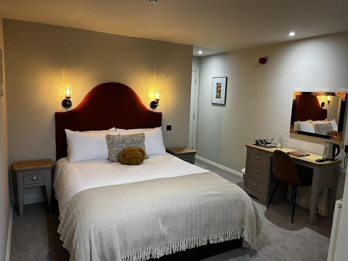 The Talbot Inn Eynsham Kültér fotó
