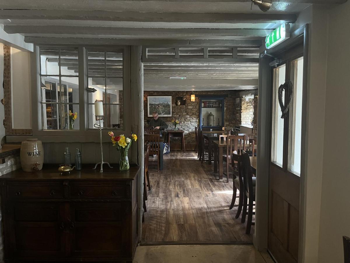 The Talbot Inn Eynsham Kültér fotó