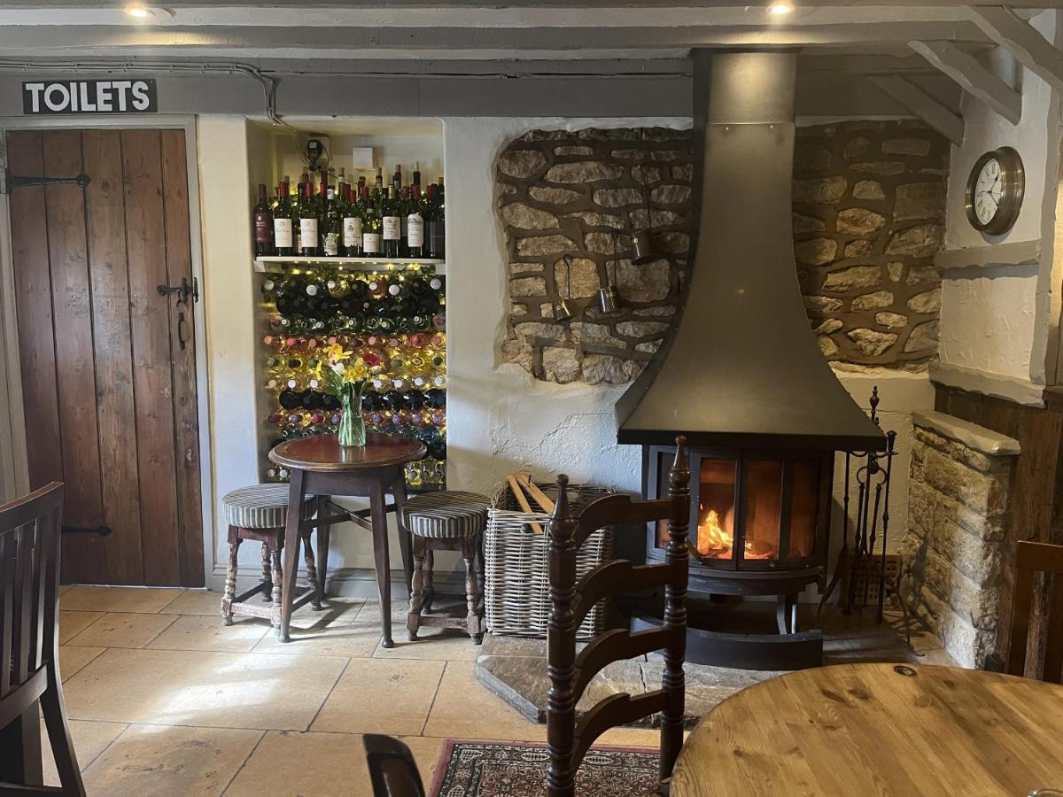 The Talbot Inn Eynsham Kültér fotó